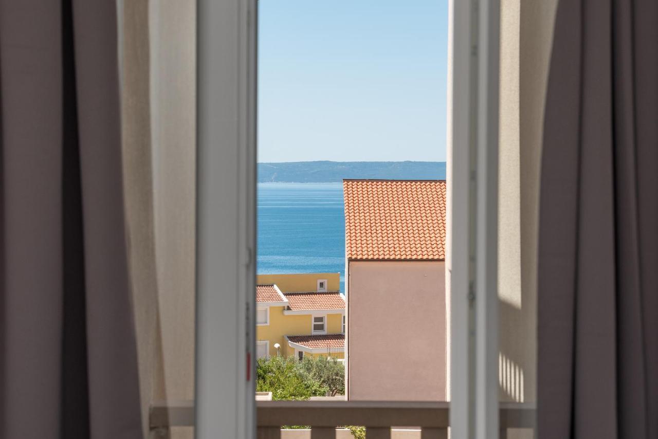 Apartment Sole Mio -Sea View Makarska Exterior photo