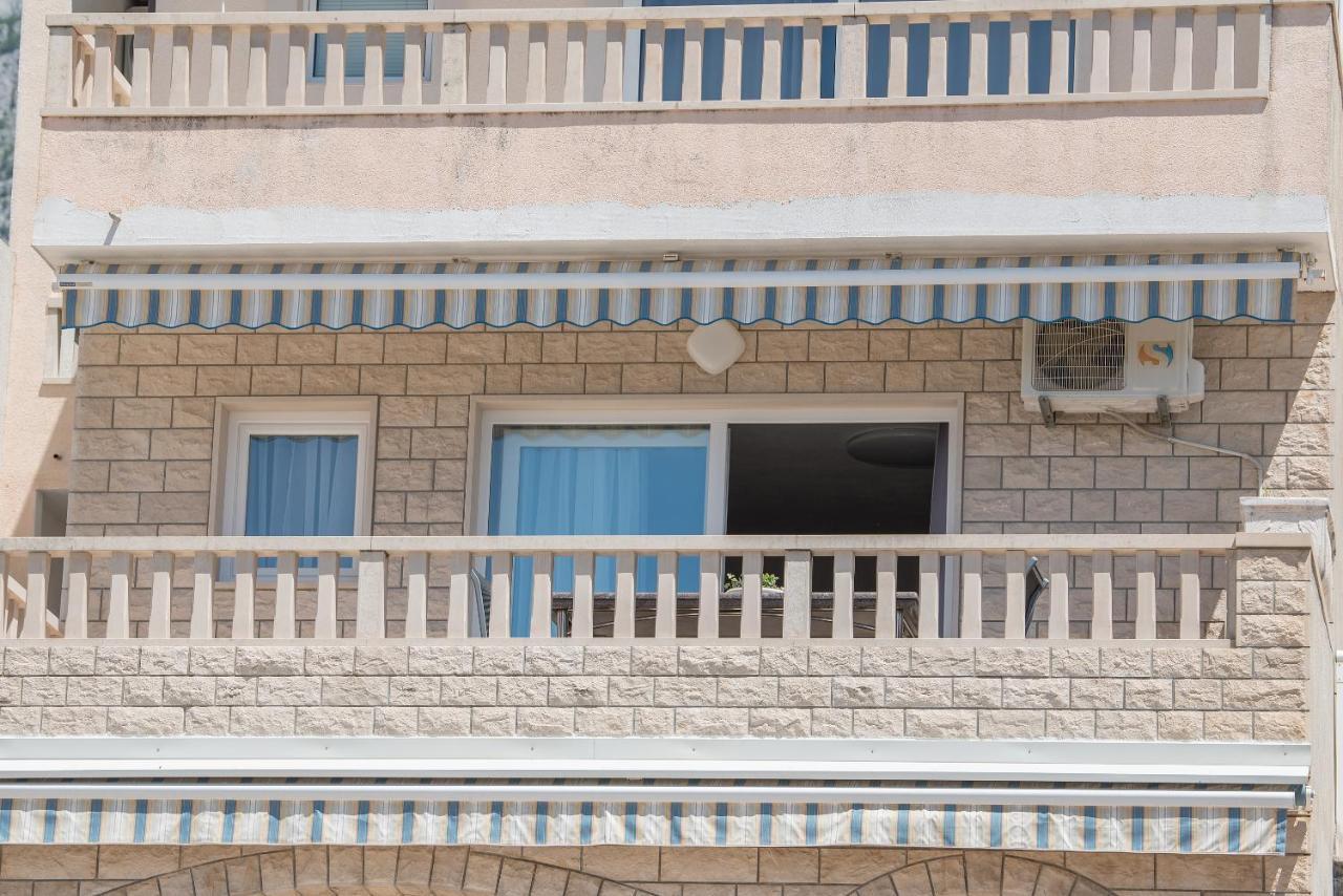 Apartment Sole Mio -Sea View Makarska Exterior photo